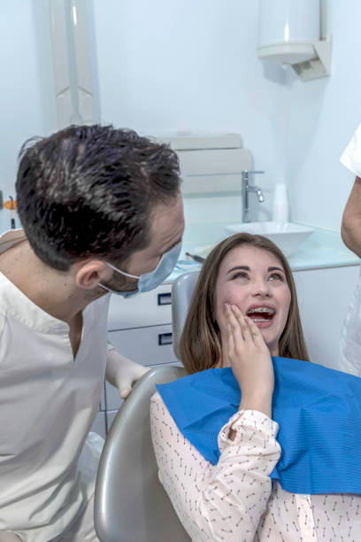 Best Emergency Tooth Extraction in Chickasaw, AL